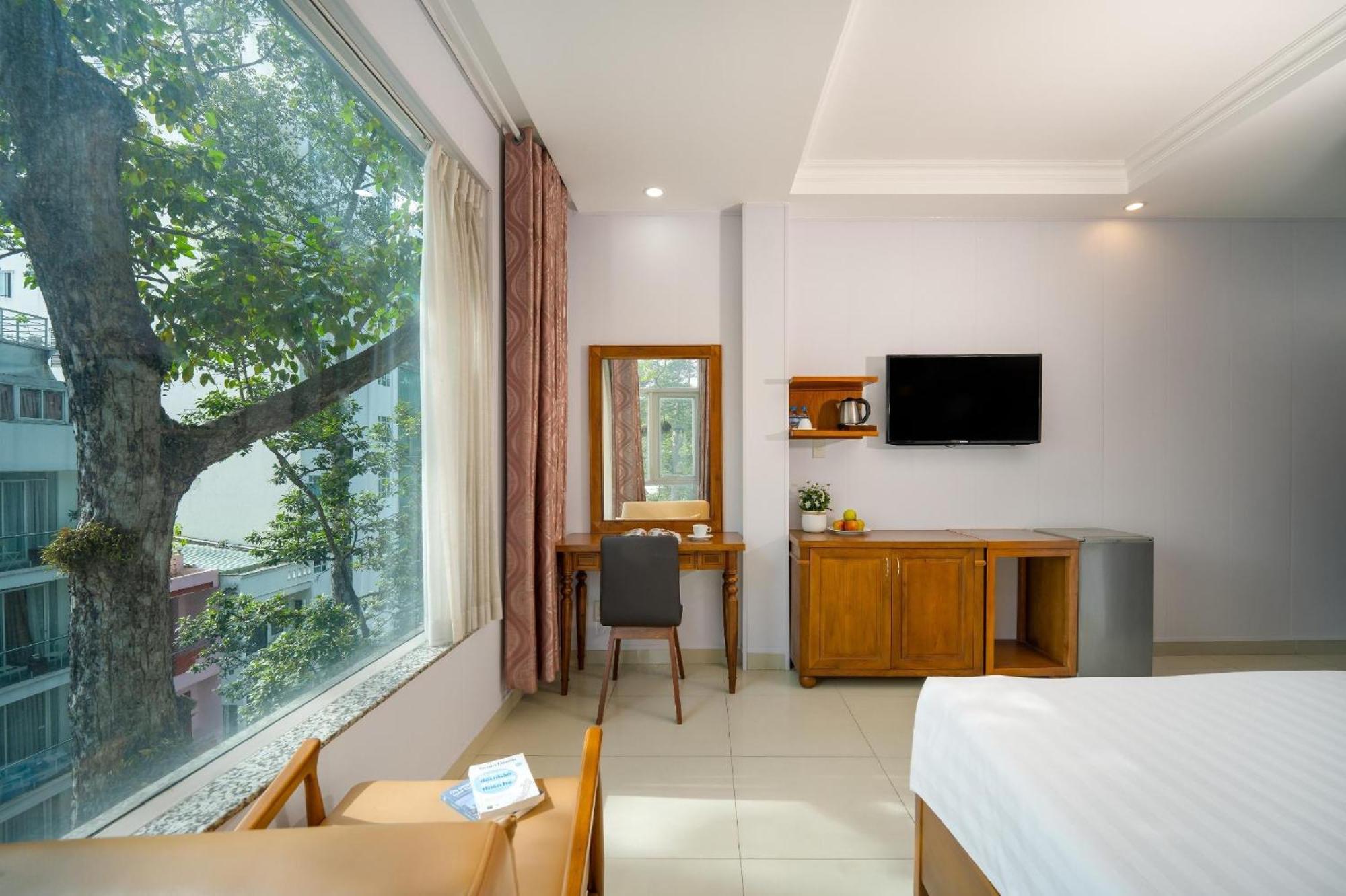 Mandarin Boutique Hotel Хошимин Екстериор снимка
